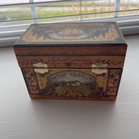 New Brownlow Gifts Chateau Vineyards Recipe Box and Cards - Picture 4 of 11